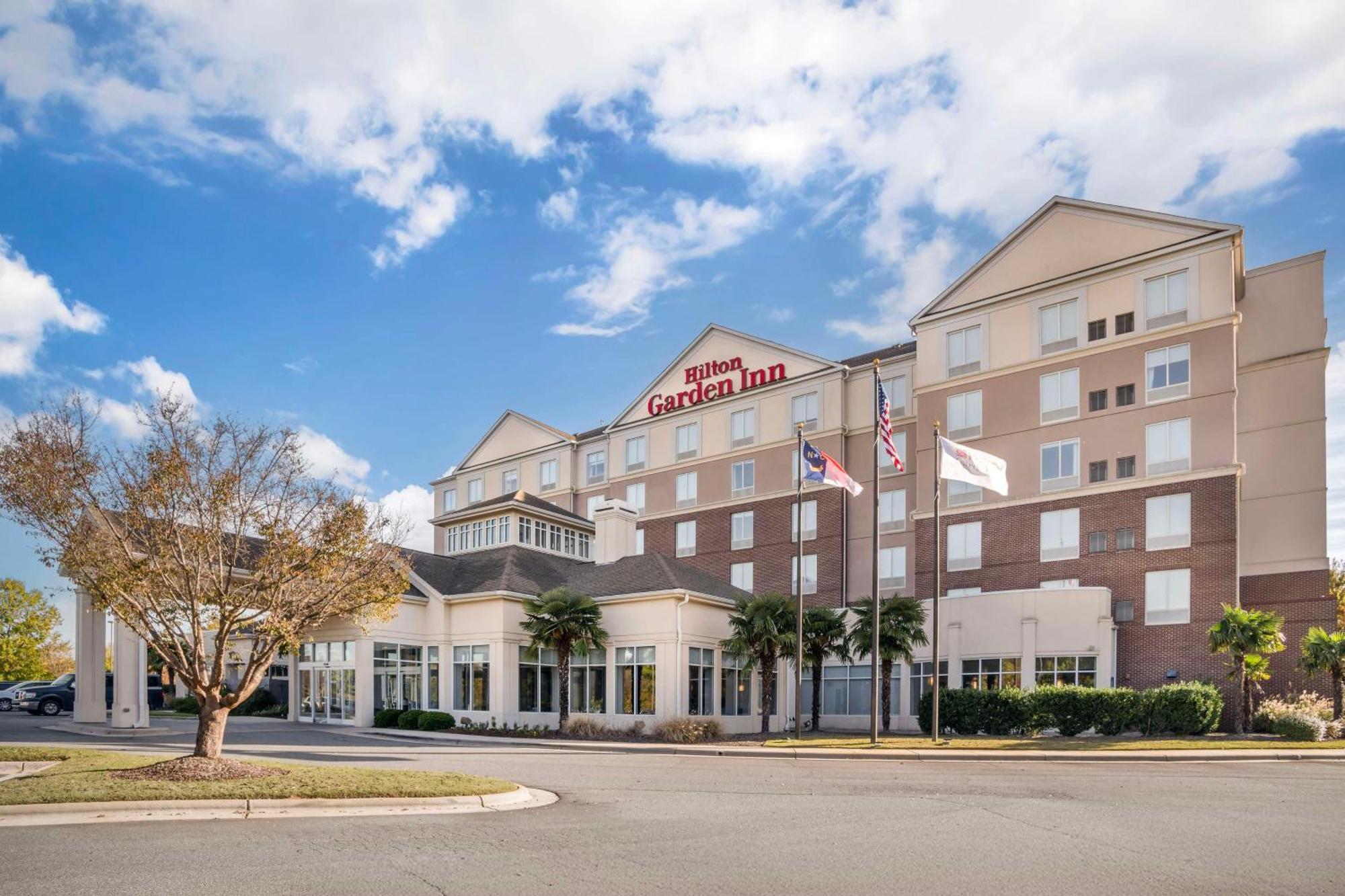 Hilton Garden Inn Charlotte/קונקורד מראה חיצוני תמונה