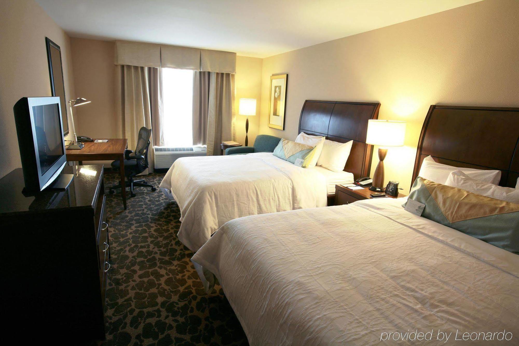 Hilton Garden Inn Charlotte/קונקורד חדר תמונה